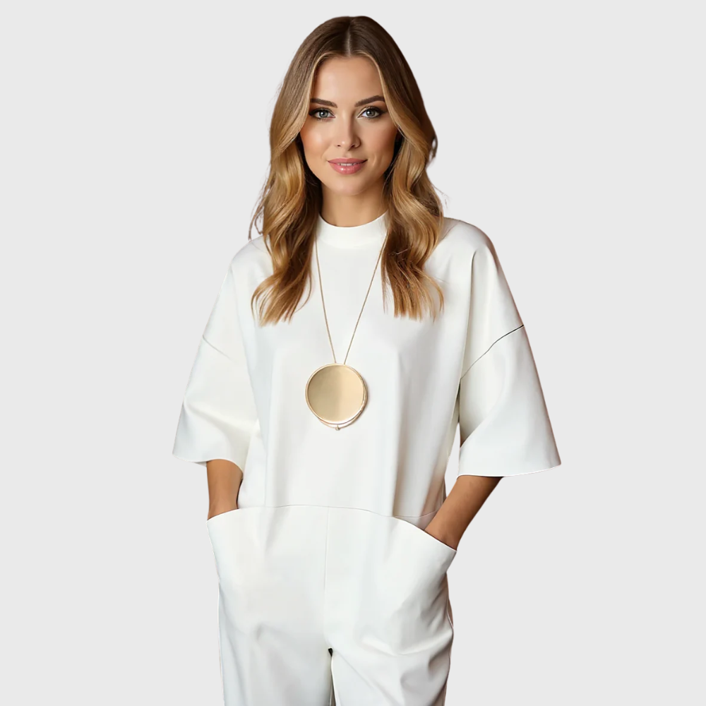 Elegant short-sleeved jumpsuit